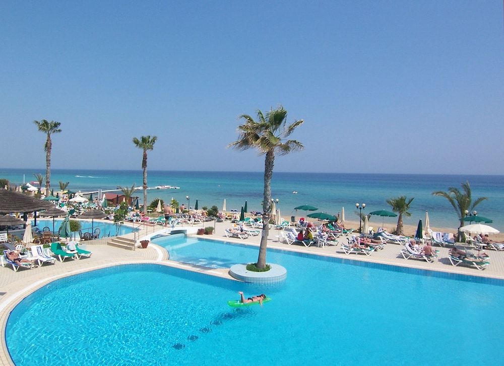 Sunrise Beach Hotel