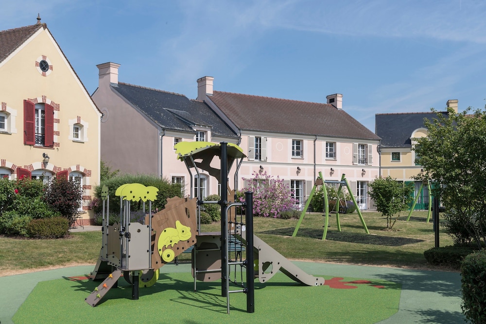 Marriott Village d'Ile-de-France — Attractions for children in Disneyland Paris, Ile-de-France