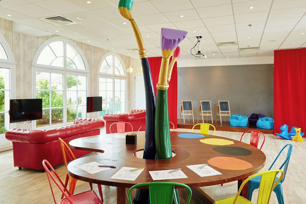 Marriott Village d'Ile-de-France — Attractions for children in Disneyland Paris, Ile-de-France