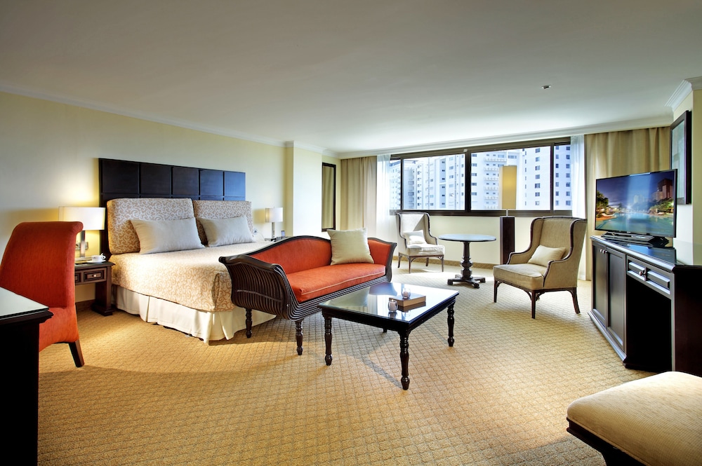 Dominican Fiesta Hotel — Hotel rooms in Santo Domingo, Distrito Nacional