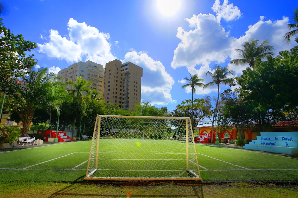 Dominican Fiesta Hotel — Sports & recreation in Santo Domingo, Distrito Nacional
