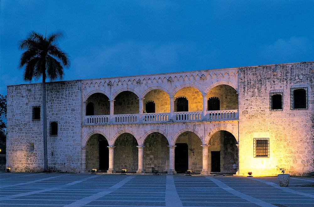 Crowne Plaza Santo Domingo by IHG — Attractions in the area in Santo Domingo, Distrito Nacional