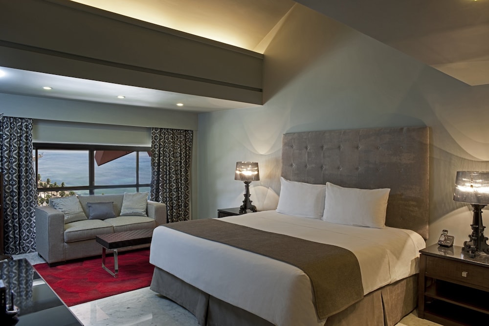 Crowne Plaza Santo Domingo by IHG — Hotel rooms in Santo Domingo, Distrito Nacional