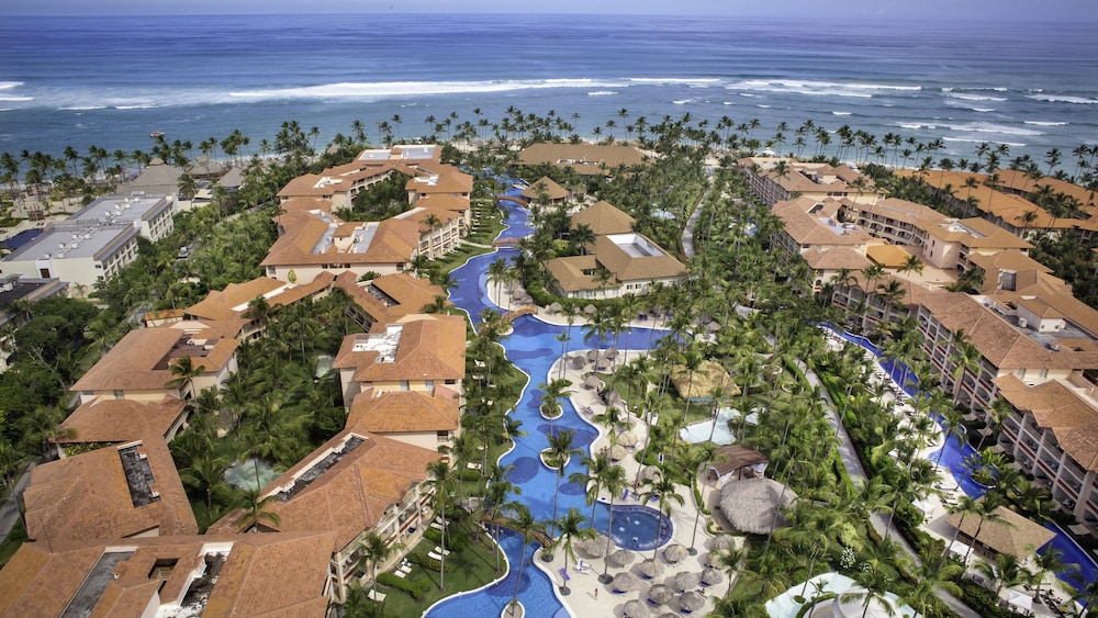 Majestic Colonial Punta Cana - All Inclusive — Main photo in Bavaro, La Altagracia
