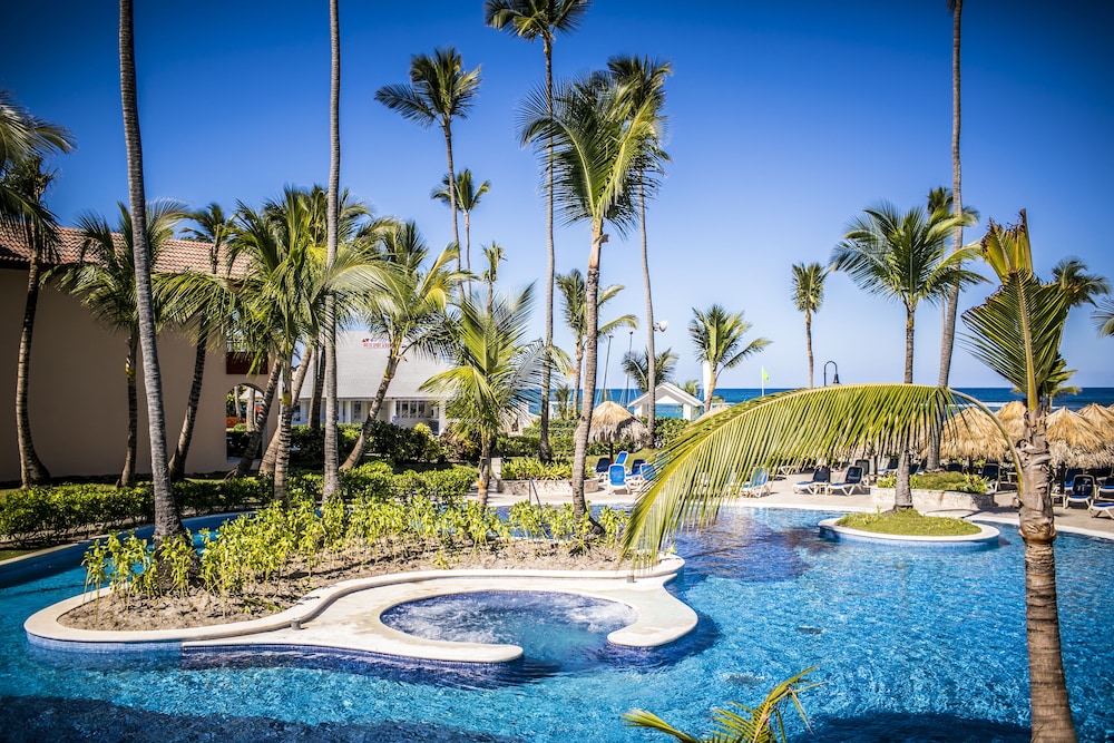 Majestic Colonial Punta Cana - All Inclusive — Swimming pool in Bavaro, La Altagracia