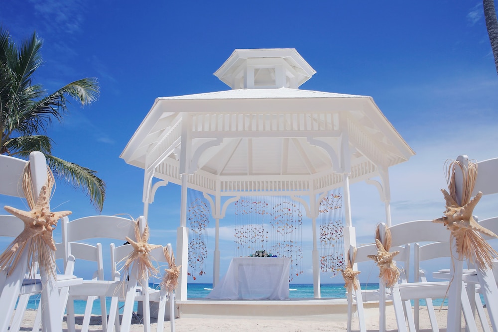 Majestic Colonial Punta Cana - All Inclusive — Beach in Bavaro, La Altagracia