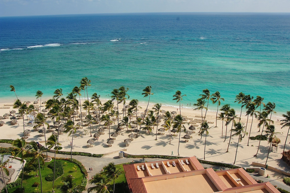 Majestic Colonial Punta Cana - All Inclusive — Beach in Bavaro, La Altagracia