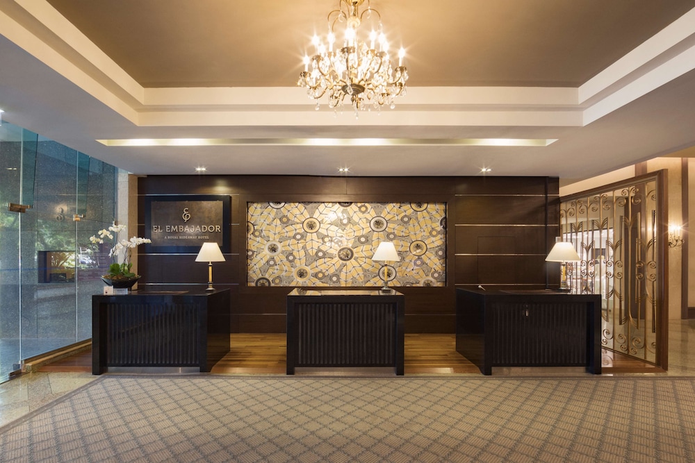 El Embajador, a Royal Hideaway Hotel — Hotel building in Santo Domingo, Distrito Nacional
