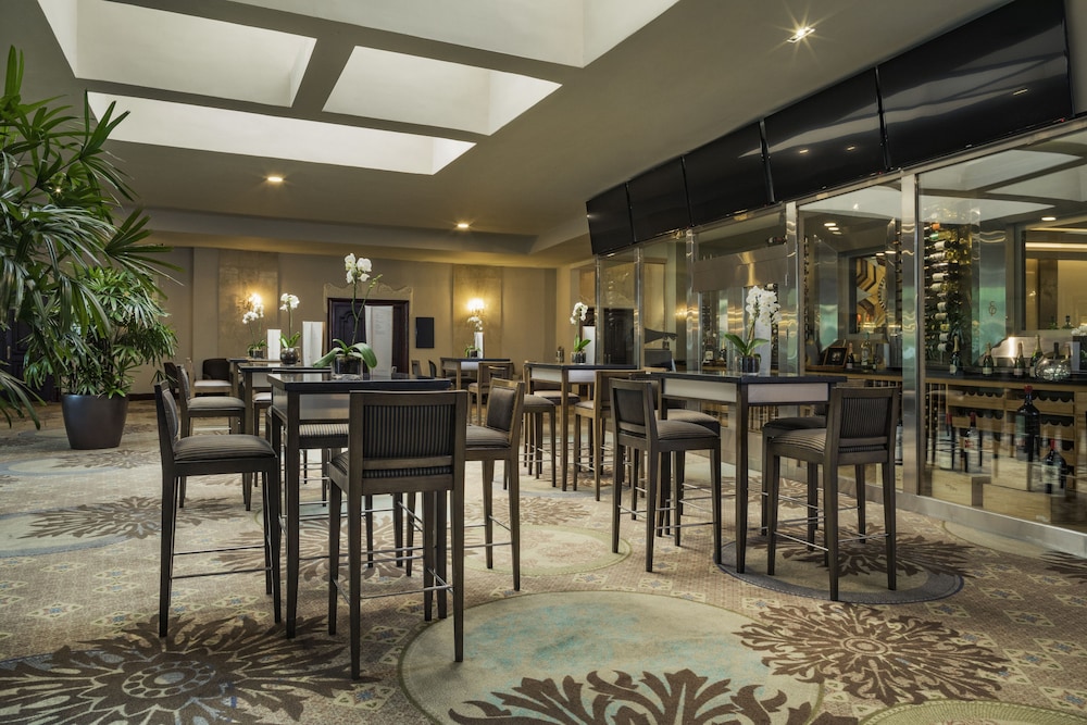 El Embajador, a Royal Hideaway Hotel — Restaurant & bars in Santo Domingo, Distrito Nacional