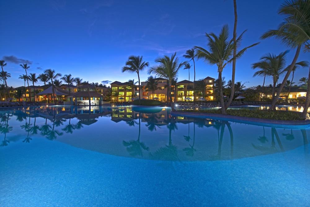 Ocean Blue & Sand Beach Resort - All Inclusive — Swimming pool in Bavaro, La Altagracia