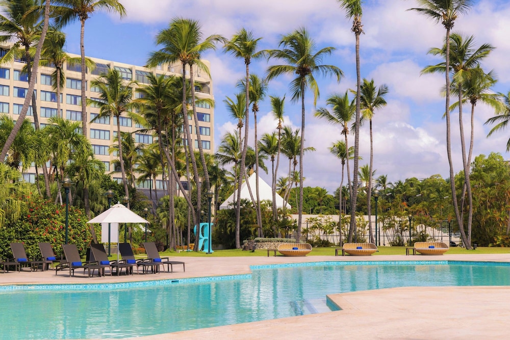 Renaissance Santo Domingo Jaragua Hotel & Casino — Swimming pool in Santo Domingo, Distrito Nacional