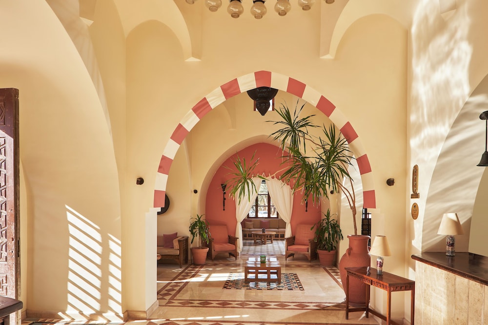 Sultan Bey Hotel — Hotel building in El Gouna, Red Sea