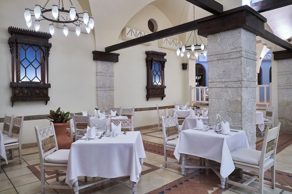 Sultan Bey Hotel — Restaurant & bars in El Gouna, Red Sea
