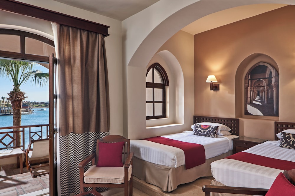 Sultan Bey Hotel — Hotel rooms in El Gouna, Red Sea