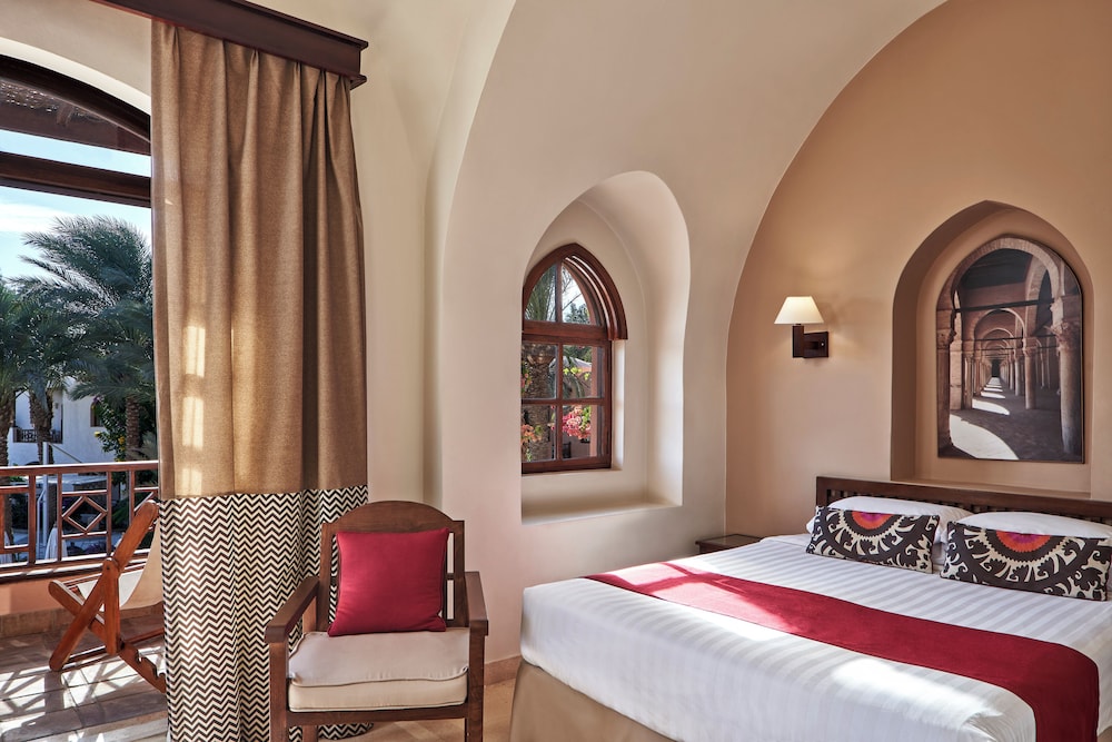 Sultan Bey Hotel — Hotel rooms in El Gouna, Red Sea