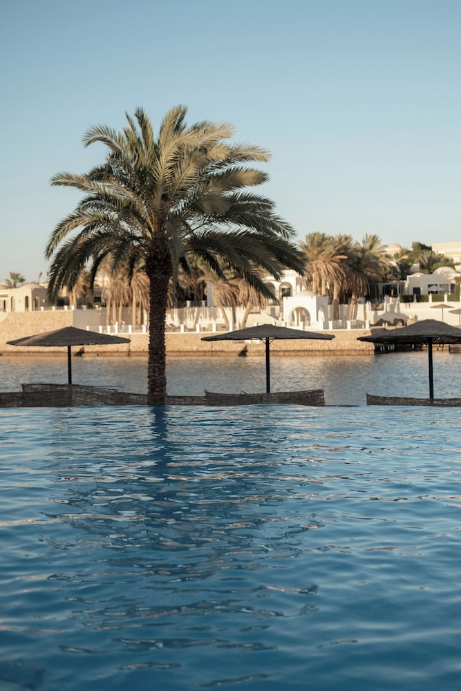 Sultan Bey Hotel — Swimming pool in El Gouna, Red Sea