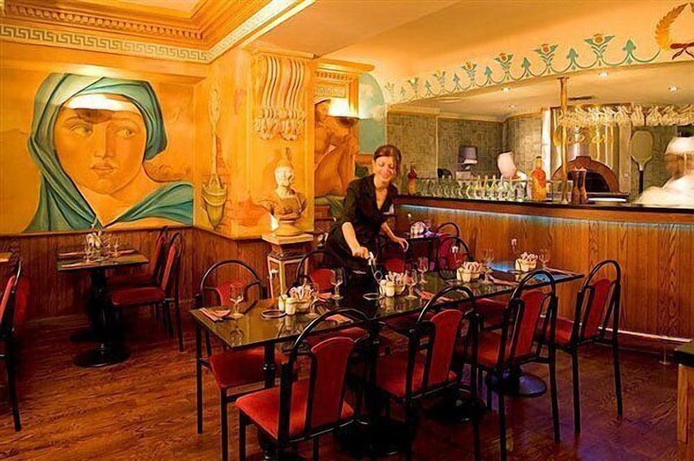Harcourt Hotel — Restaurant & bars in Dublin, Dublin City