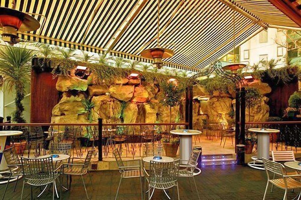Harcourt Hotel — Restaurant & bars in Dublin, Dublin City