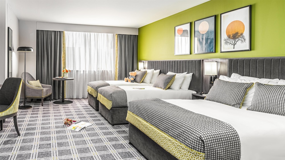 The Plaza Hotel — Hotel rooms in Dublin, Dublin City