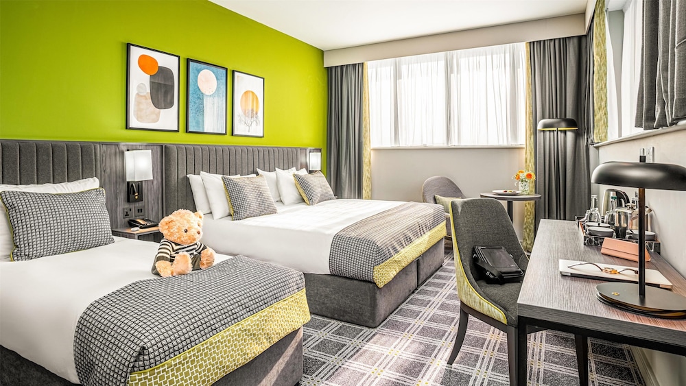 The Plaza Hotel — Hotel rooms in Dublin, Dublin City