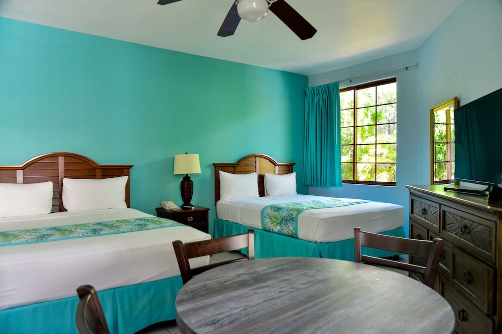 CocoLaPalm Seaside Resort — Hotel rooms in Negril
