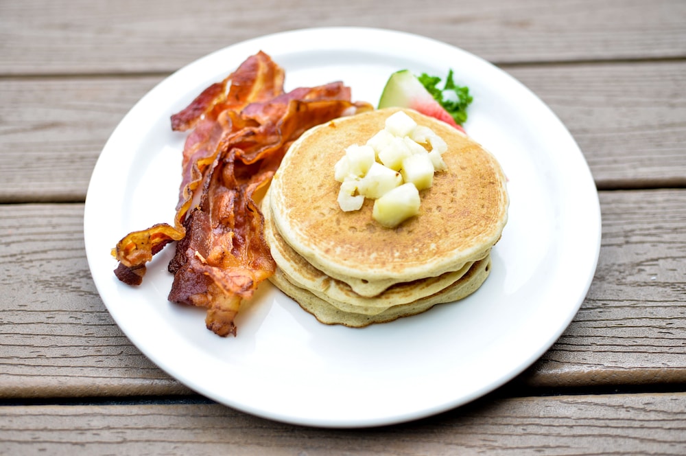 CocoLaPalm Seaside Resort — Restaurant & bars in Negril