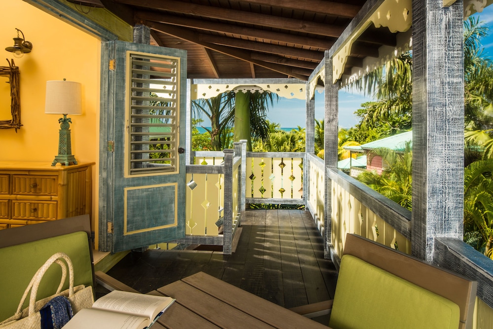 Country Country — Hotel rooms in Negril