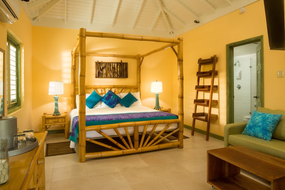 Country Country — Hotel rooms in Negril