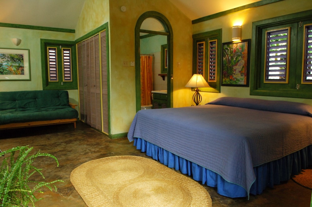 Country Country — Hotel rooms in Negril