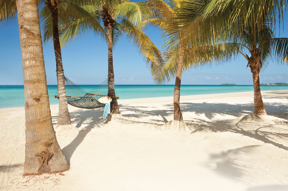 Couples Swept Away All Inclusive — Beach in Negril