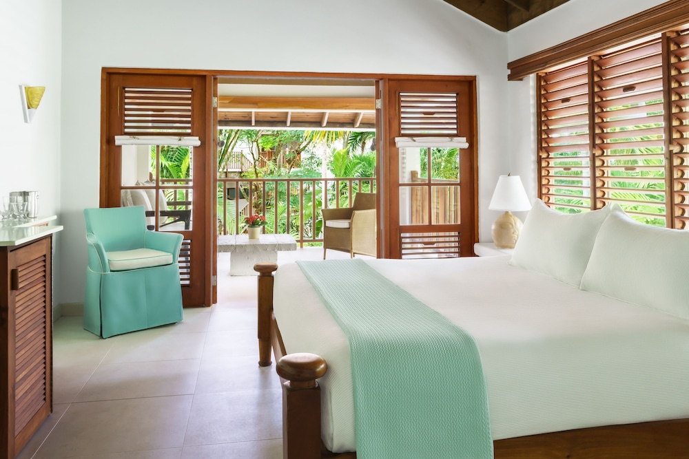Couples Swept Away All Inclusive — Hotel rooms in Negril