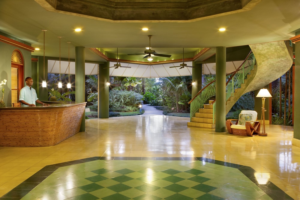 Couples Swept Away All Inclusive — Hotel building in Negril