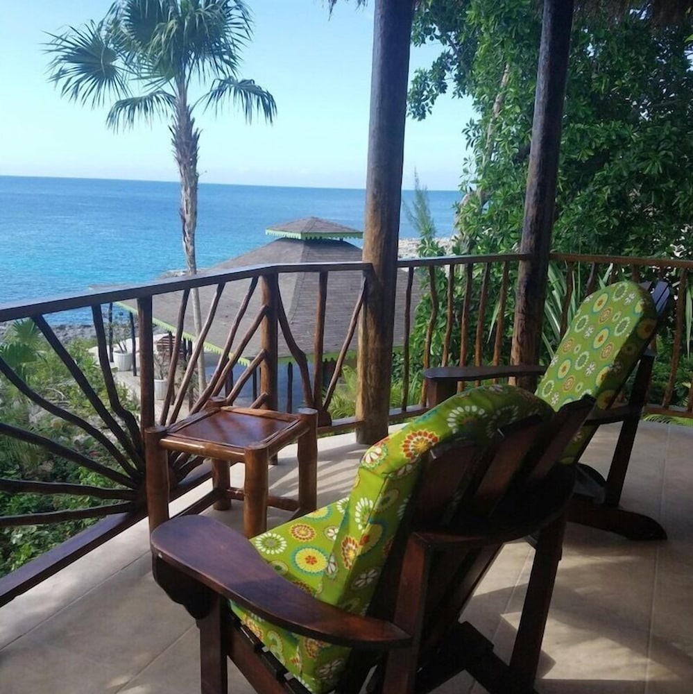 Tensing Pen Hotel — Attractions in the area in Negril
