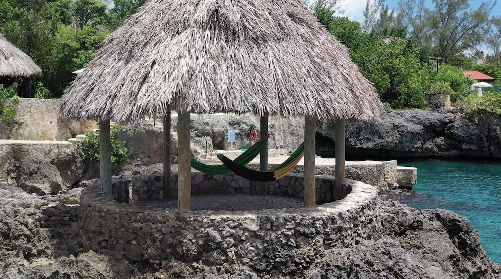 Tensing Pen Hotel — Sports & recreation in Negril