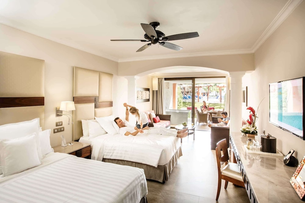 Barceló Maya Beach - All Inclusive — Hotel rooms in Puerto Aventuras, Quintana Roo