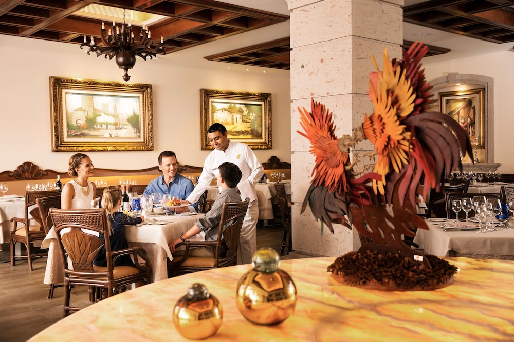 Barceló Maya Beach - All Inclusive — Restaurant & bars in Puerto Aventuras, Quintana Roo