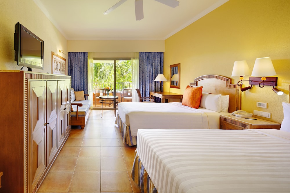 Barceló Maya Colonial - All Inclusive — Hotel rooms in Puerto Aventuras, Quintana Roo