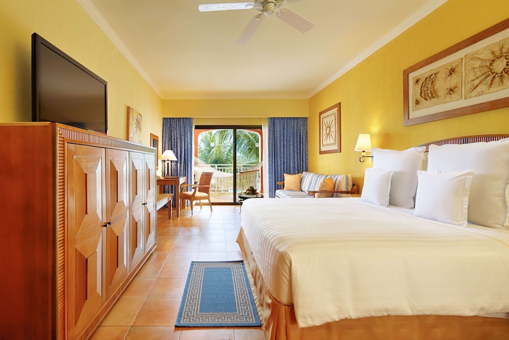 Barceló Maya Colonial - All Inclusive — Hotel rooms in Puerto Aventuras, Quintana Roo