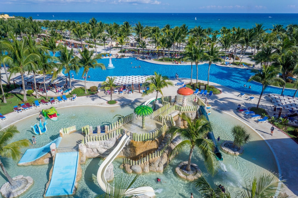 Barceló Maya Tropical - All Inclusive — Attractions for children in Puerto Aventuras, Quintana Roo