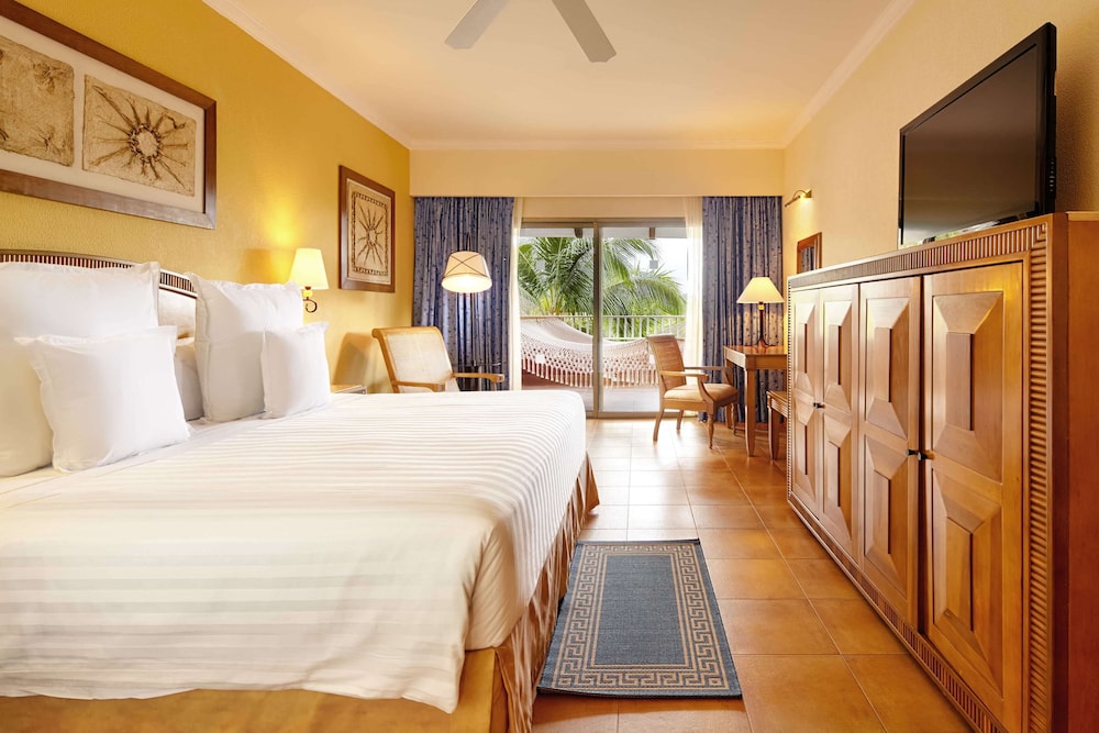 Barceló Maya Tropical - All Inclusive — Hotel rooms in Puerto Aventuras, Quintana Roo
