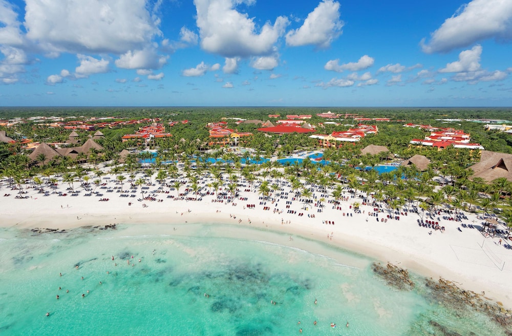 Barceló Maya Tropical - All Inclusive — Beach in Puerto Aventuras, Quintana Roo