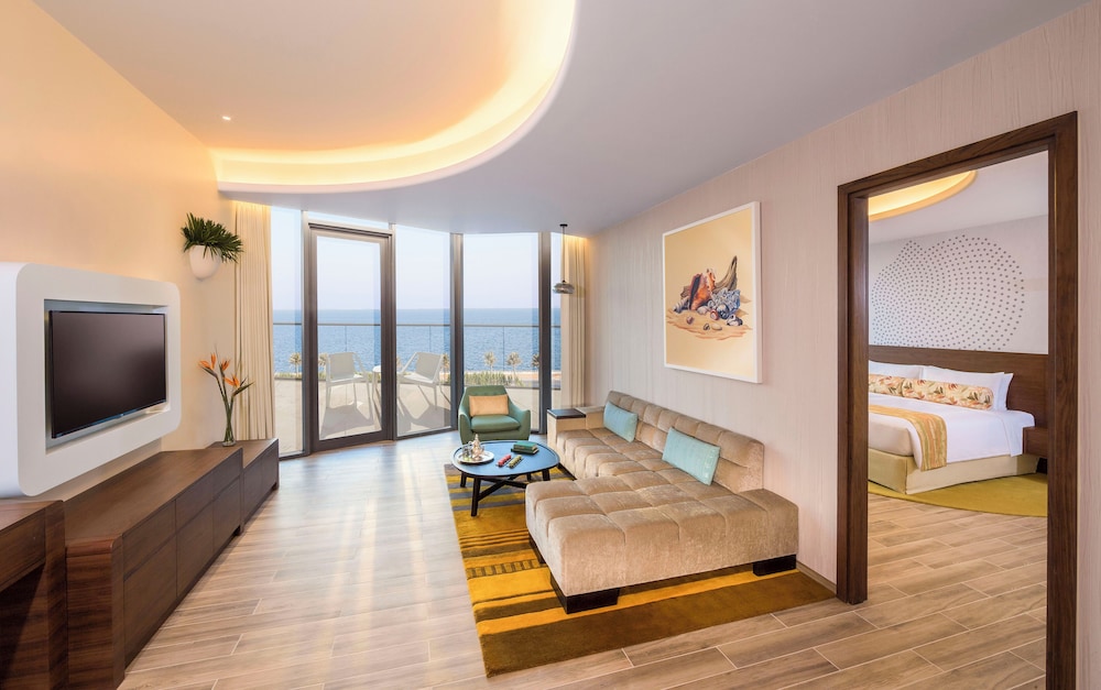 The Retreat Palm Dubai MGallery by Sofitel — Hotel rooms in Dubai