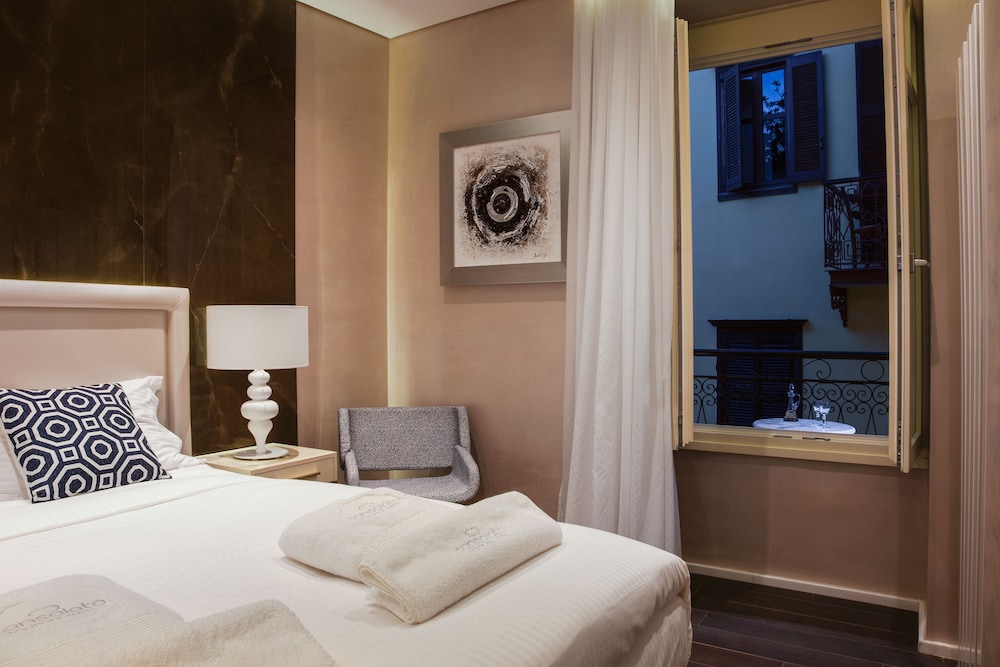 Consolato Boutique - zdjęcie 4