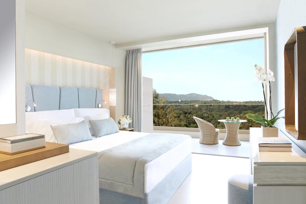 Ikos Dassia - All Inclusive — Rooms in Dassia, Ionian Islands