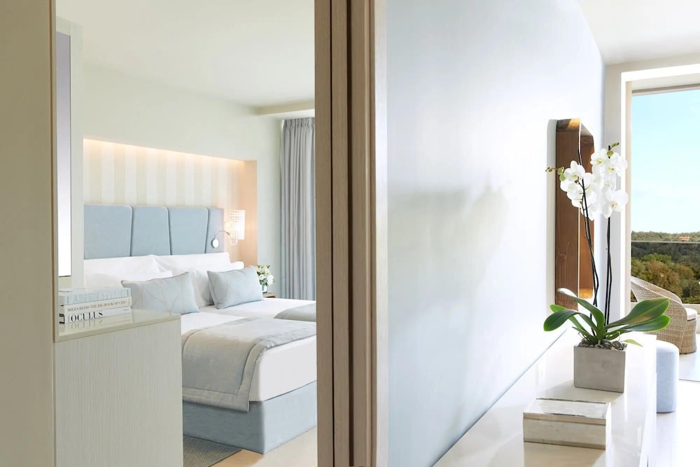 Ikos Dassia - All Inclusive — Rooms in Dassia, Ionian Islands
