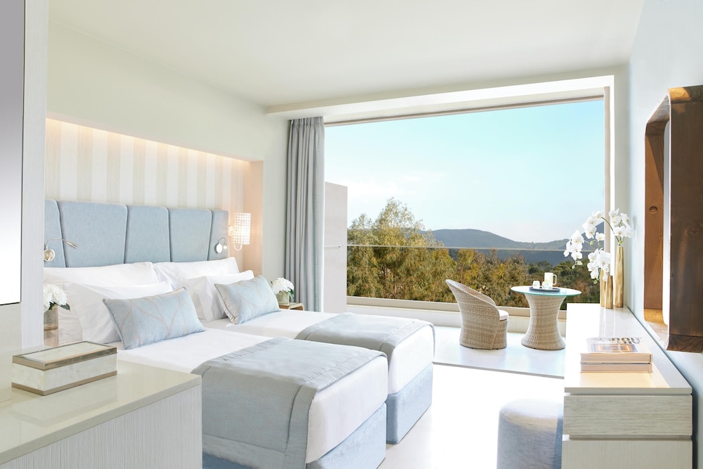 Ikos Dassia - All Inclusive — Rooms in Dassia, Ionian Islands