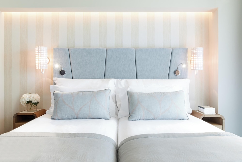 Ikos Dassia - All Inclusive — Rooms in Dassia, Ionian Islands