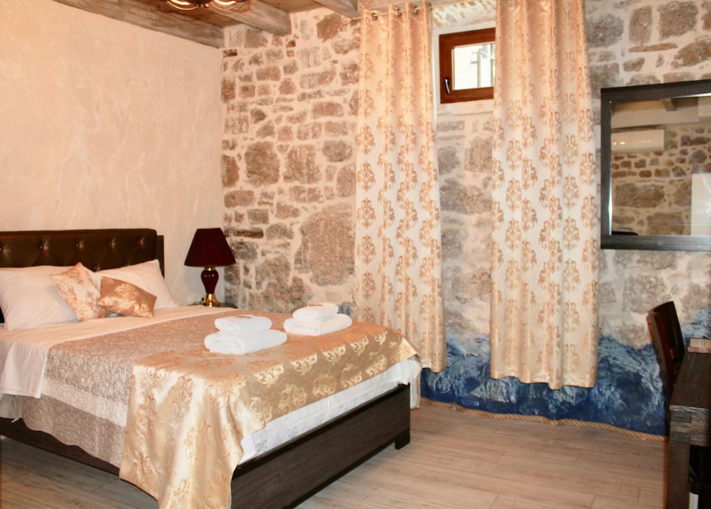 Heritage Palace Varos - MAG Quaint & Elegant Boutique Hotels — Hotel rooms in Split, Split-Dalmatia
