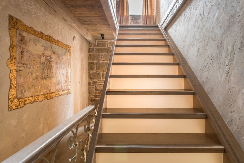 Heritage Palace Varos - MAG Quaint & Elegant Boutique Hotels — Hotel building in Split, Split-Dalmatia