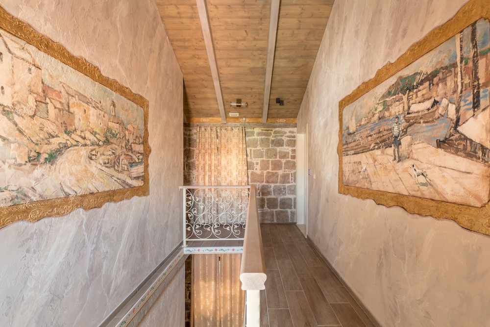 Heritage Palace Varos - MAG Quaint & Elegant Boutique Hotels — Hotel building in Split, Split-Dalmatia